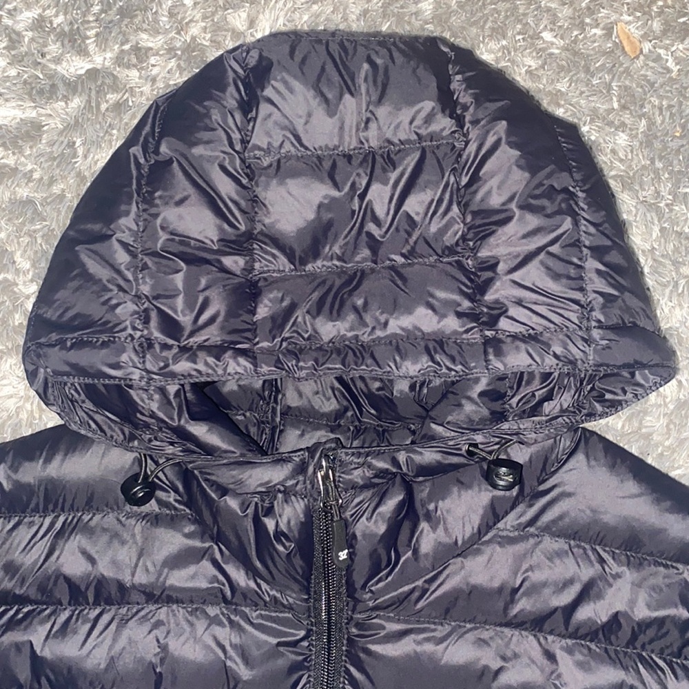 Black puffer coat